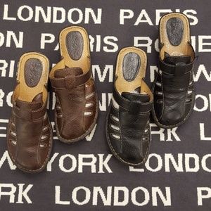 boc Bundle Black & Brown Leather Clogs